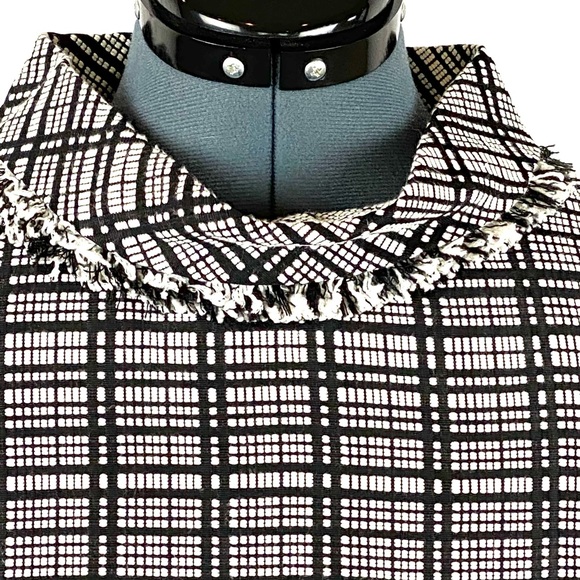KARL LAGERFELD | Houndstooth black/white plaid mod sheath dress, cowl neck, sz 6 - Picture 3 of 8
